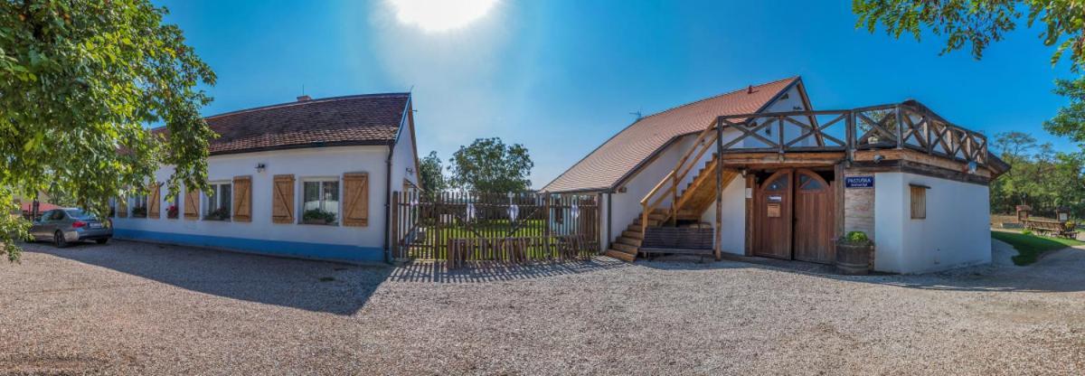 Pastuška * Brod nad Dyji